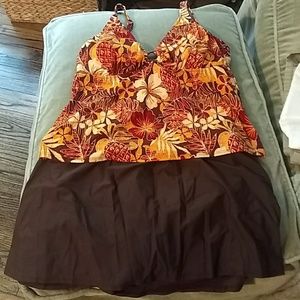 Avenue tankini bathing suit top size 18 & bottom